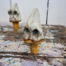 Ladda upp bild till gallerivisning, Vinkork näsa matt
